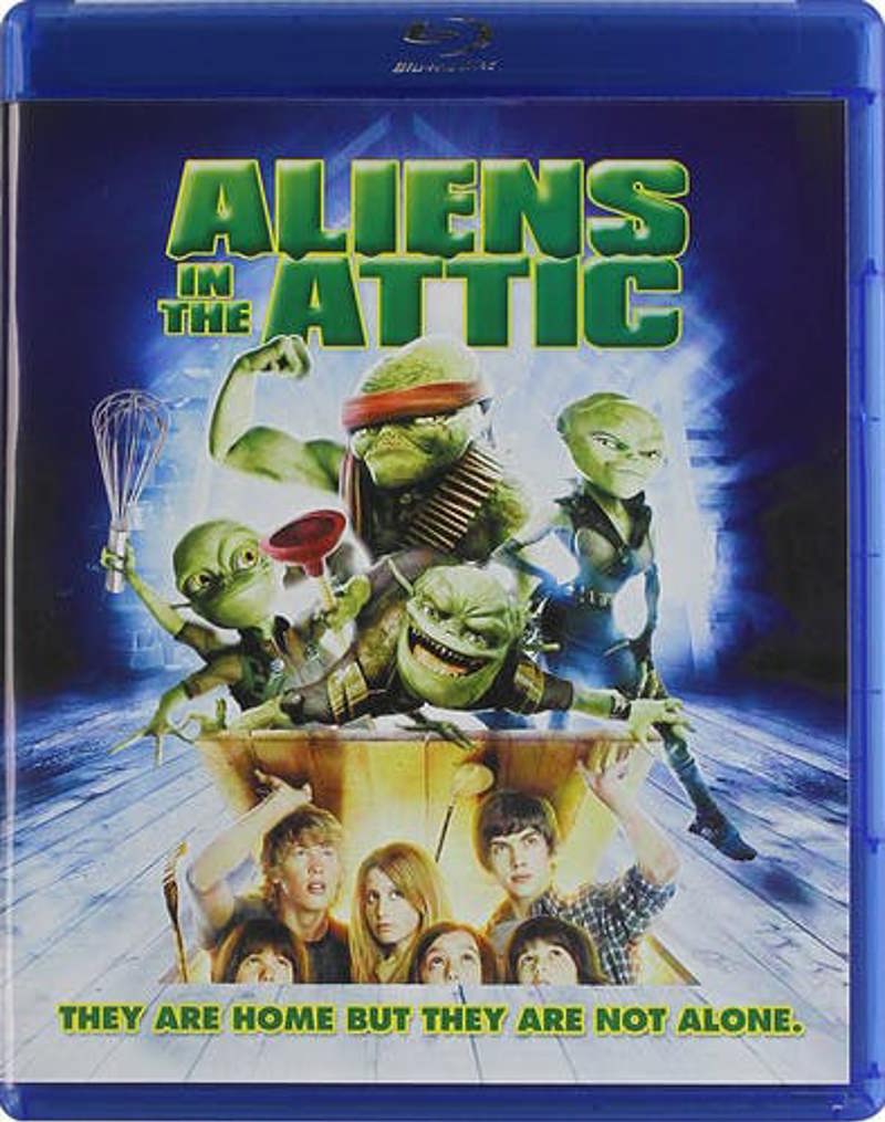 Aliens in the Attic [Blu-ray] [Blu-ray]